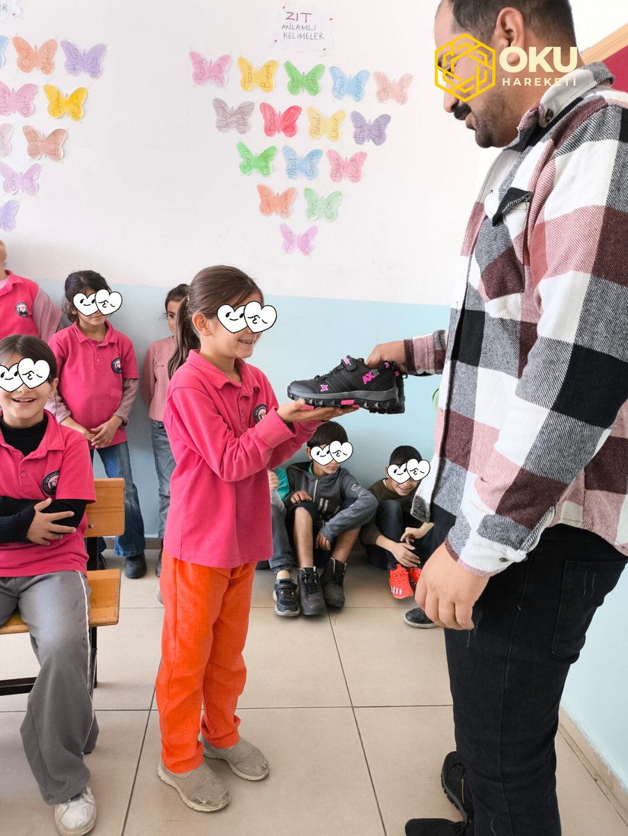 Oku Hareketi eğitim projeleri kapsamında Siirt Çayırlı köy okulunda ihtiyaçlı çocuklara eğitim yardımları (Giyim, Kitap) dağıtımı tamamlanmıştır. Katkıda bulunan gönüllülere teşekkür ederiz.
