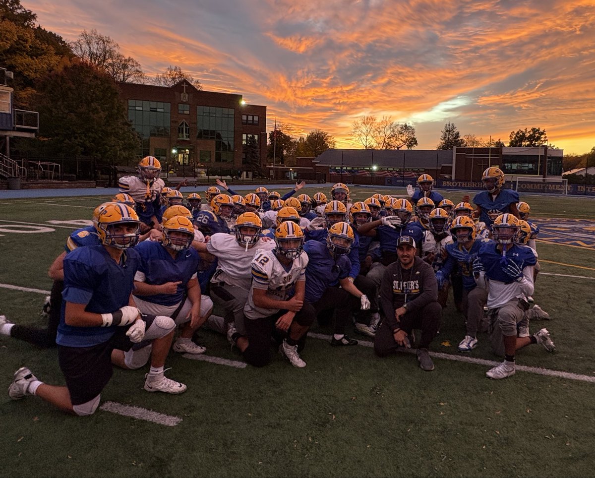 November sunsets hit a little different