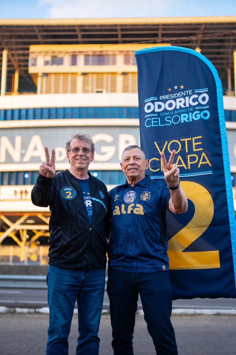 Com gente séria, comprometida e apaixonada pelo clube, seguimos fortalecendo nosso projeto para recolocar o Grêmio no caminho das conquistas. 

Odorico Roman é esse candidato, com apoio de Celso Rigo.

Sábado, vote Chapa 2🇪🇪