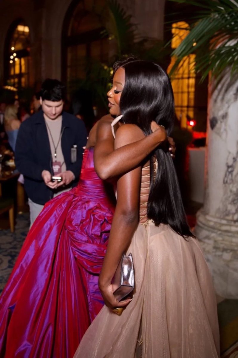 had to log back on because of this. whewee mama