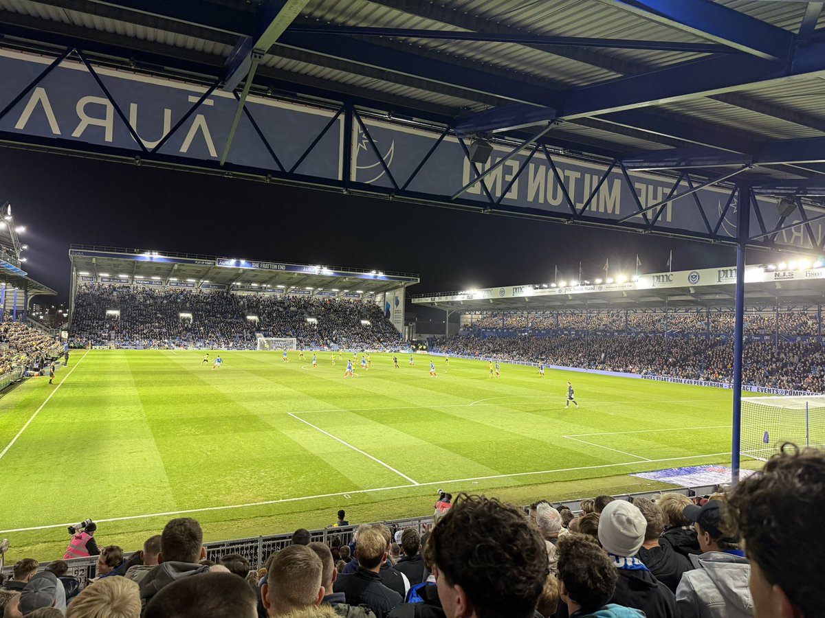 SimonGurry's tweet photo. @Wrexham_AFC Started my day in Aberdeen, 1050 flight to Southampton cancelled due fog. Booked Edinburgh to Southampton for 1755, missed the first half but made it to Portsmouth in time! https://t.co/E3Kn0xyJSI