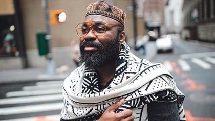 #NowPlaying, 'Lift Those Voices', off <a href="/nduduzomakh/">Nduduzo Makhathini</a>'s *Inner Dimensions*. (2016). The #CapitalJazzClub984, with #JacobAsiyo, &amp; <a href="/KaimaMwiti/">kaima mwiti</a>.
Umgidi Trio;
Nduduzo Makhathini: Piano
Fabien Ianonne: Double Bass
Dominic Egli: Drums
One Voice Vocal Ensemble.