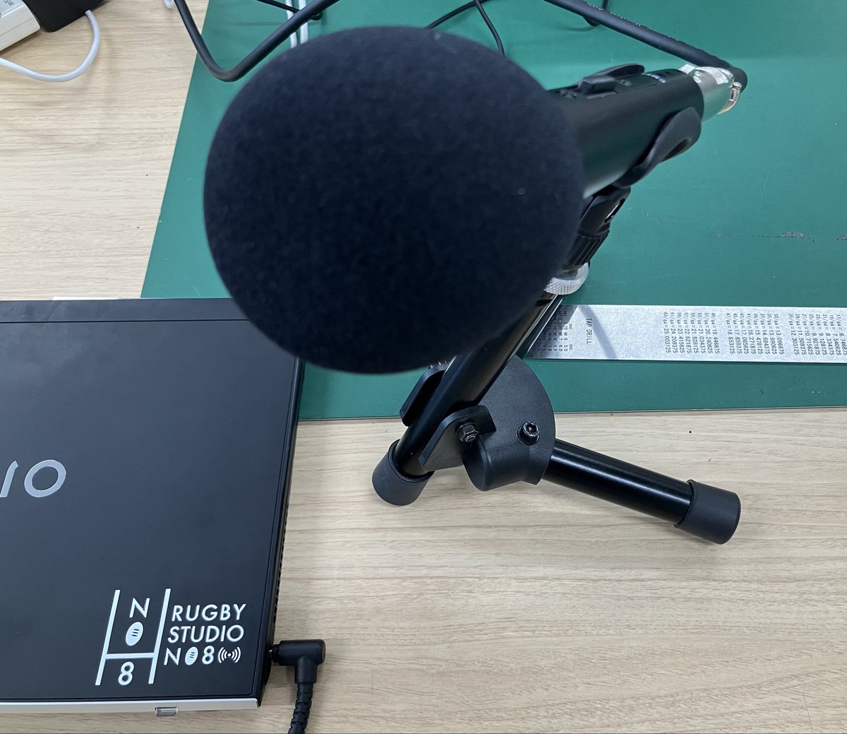 studio_NO8_'s tweet photo. #ラグスタ スタッフによる
月に1回15分間のラグビー情報コーナー
「ラグビータイム」 
11月6日(木)午前11時台前半
#エフエムたちかわ「 #鵜飼社長 のBrand New Day」(午前10時〜)にて放送
🏉2035ワールドカップ日本立候補へ
🏉15人制男子日本代表国際試合🇦🇺🇿🇦
🏉東芝ブレイブルーパス東京3連覇に向けて https://t.co/s6tAaMAnTj