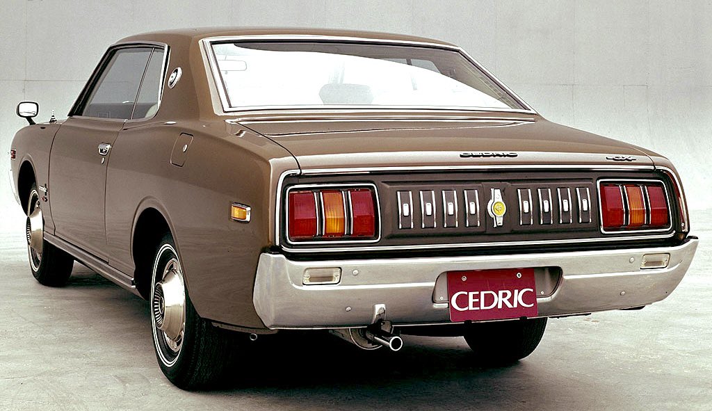 ブロアムVIPターボ@名神吹田 tweet media