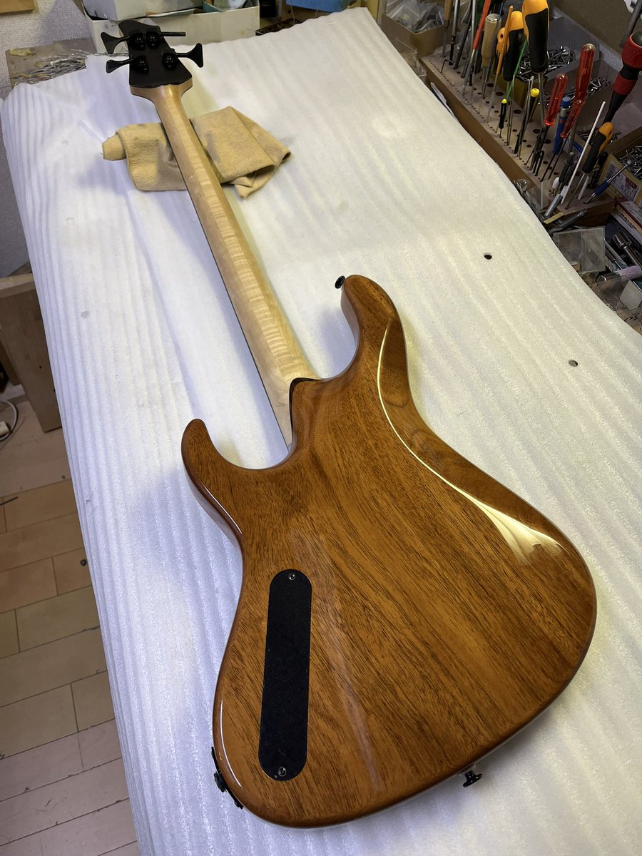 woodcustom_ueda's tweet photo. #woodcustomguitars #vibe #vibestandard #4strings #bass #bassist #madeinjapan #throb https://t.co/aFvqxSd5va