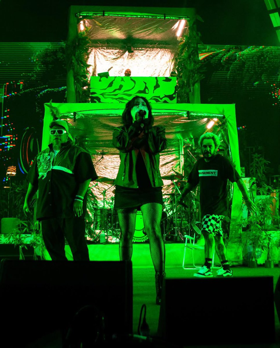 Pitty | Vídeos ★ tweet media