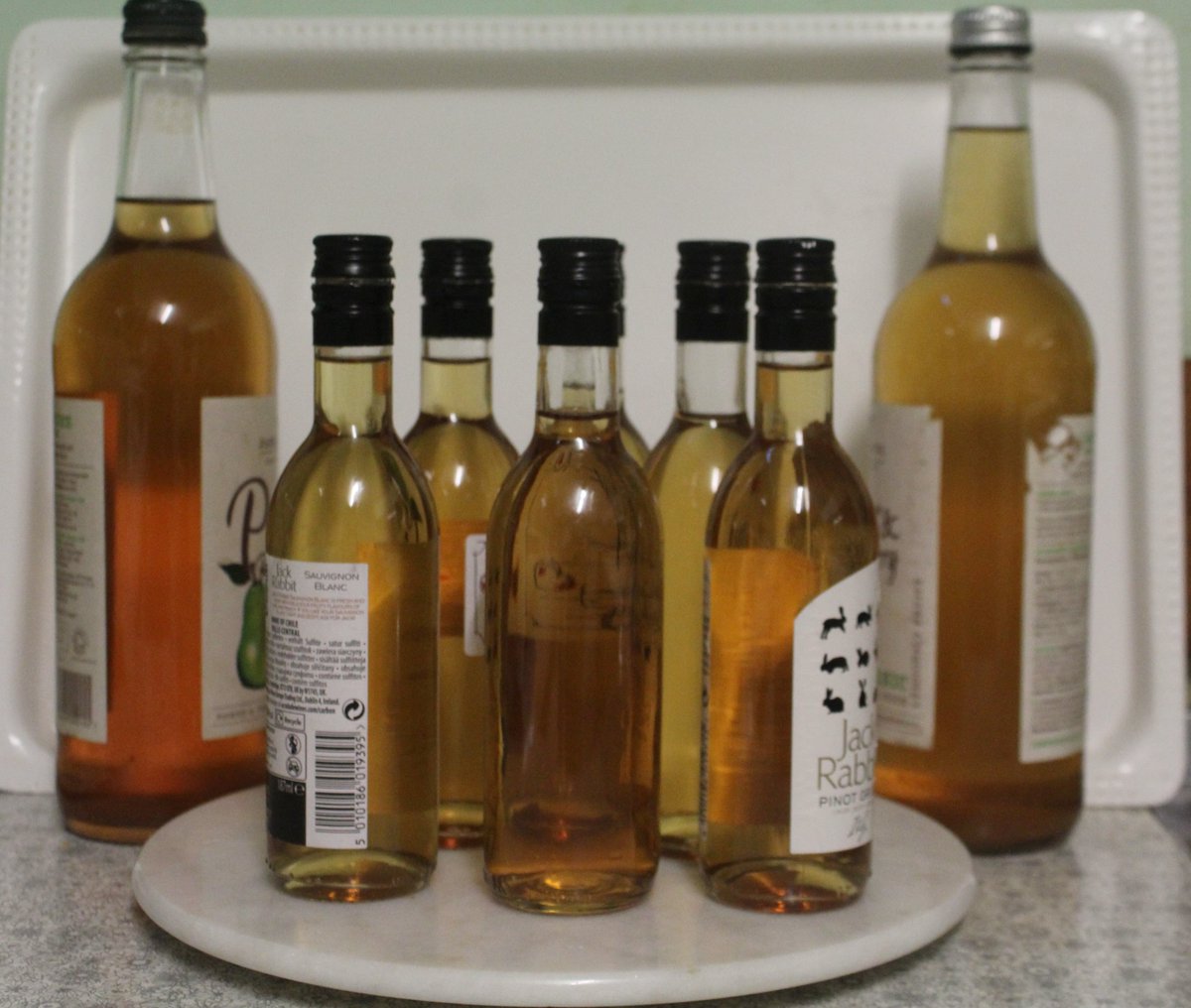 emlynevan's tweet image. Just had the best ever complement for my 2024 Cider 
&apos;Smooth and Strong&apos; ! . . and that was by a Devon man !! 
#Cider #Cyser #Ciderdrinker 🍏🍎🍏🍎🏴󠁧󠁢󠁷󠁬󠁳󠁿🥃🥃
Well chuffed on that 👍 #IechydDa