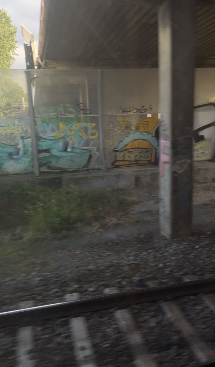 Beátrice tweet media