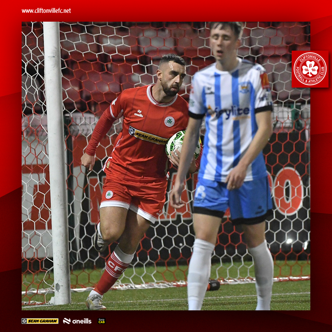 🗞 Joe Gormley scored his 300th goal for the Club to spark Cliftonville's five-star comeback in this evening's BetMcLean Cup tie with Strabane Athletic.

➡️ cliftonvillefc.net/2025/11/05/thr…
