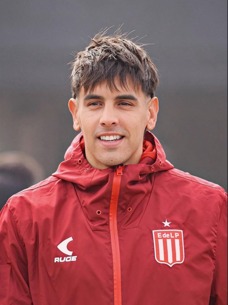#EDLP 🇦🇹 EN LA MIRA DE #TIGRE 🐯

Alexis Nicolás Castro (31) sería uno de los objetivos del "Matador" para el próximo 2026.

📊25 partidos (3⚽) en 2025 y contrato hasta Diciembre de 2026 con el Pincha (350K dólares por su llegada)

ℹ para <a href="/CapitalPunto/">Punto Capital Noticias</a> // junto a <a href="/TermoMatador/">TERMÓMETRO MATADOR</a>