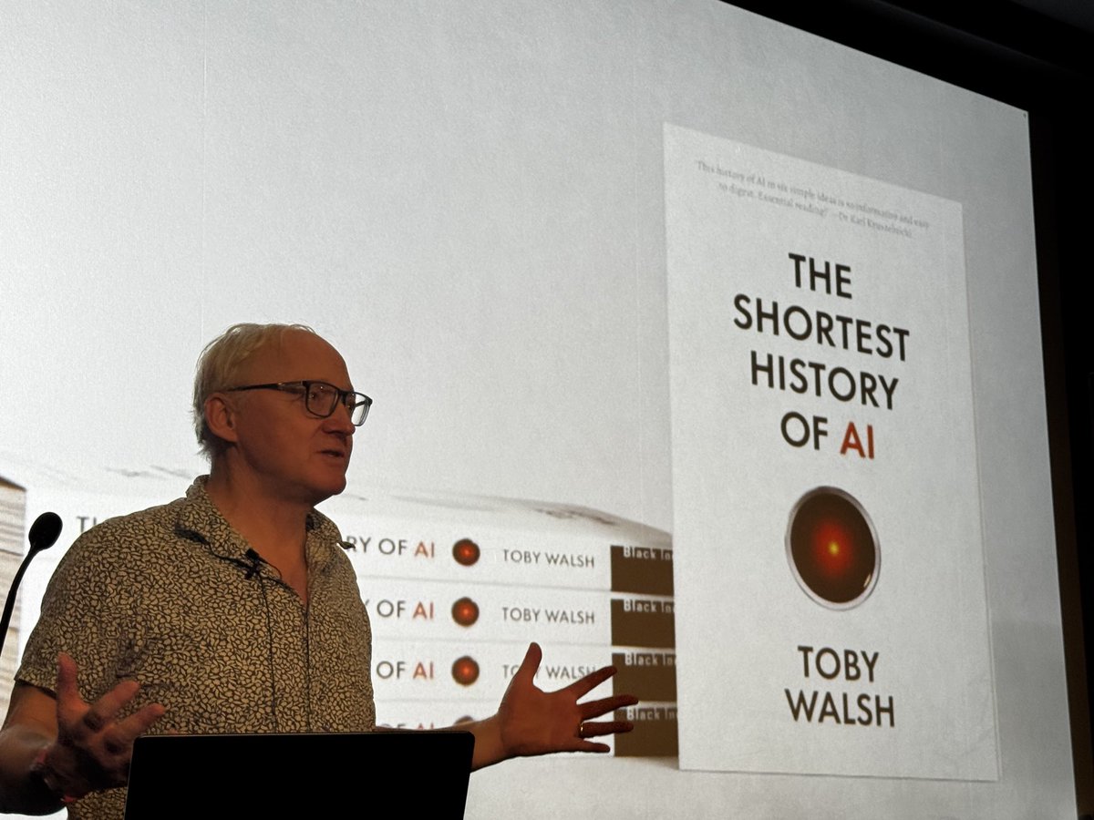 Hack.Sydney tweet media