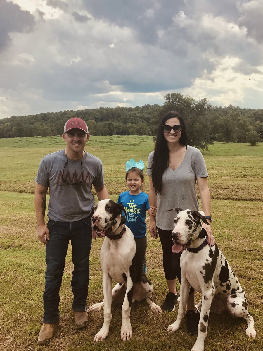 Justin Moore tweet media