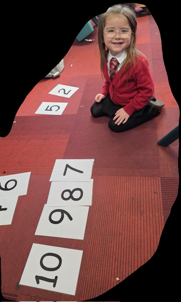 M made a fantastic bonfire picture and E worked hard to sort the numbers from biggest to smallest.
