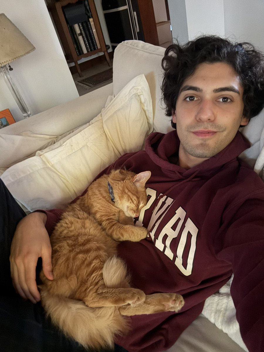 swiftlegend13's tweet image. 🥹