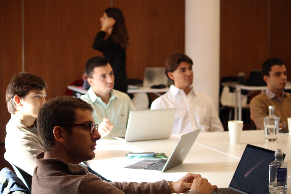 lispolis_'s tweet image. No Bootcamp Lispolis Ignite de hoje, Bruno Horta Soares destacou o impacto da transformação digital na saúde 💡 e Vítor Crespo (HealthTech Lisboa) partilhou dicas essenciais sobre como estruturar startups para investimento 💸 — um dia de grandes insights e crescimento! 🚀