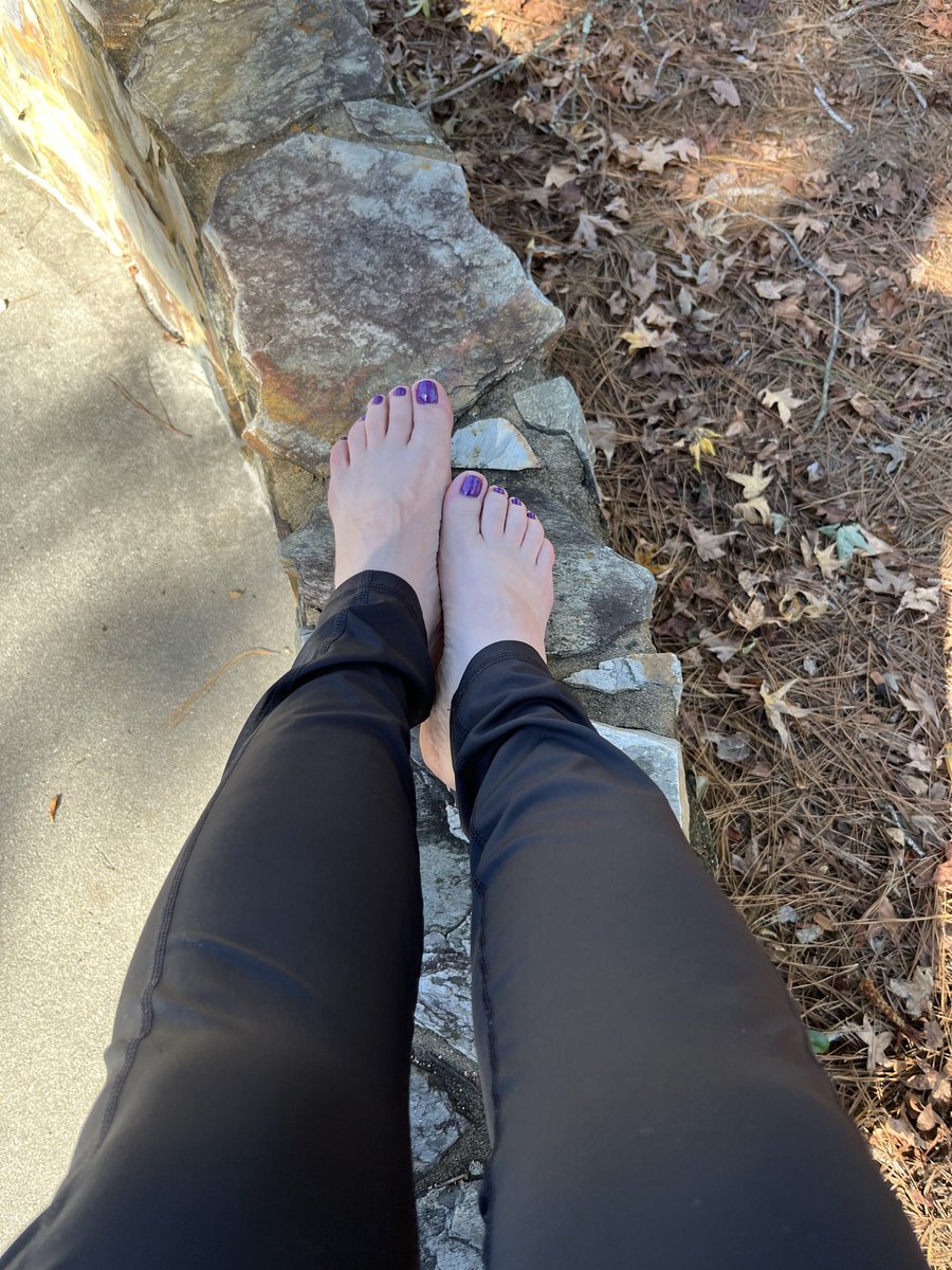 satfire44's tweet image. Enjoying a little sunshine before work 🌞🌞🌞🌞