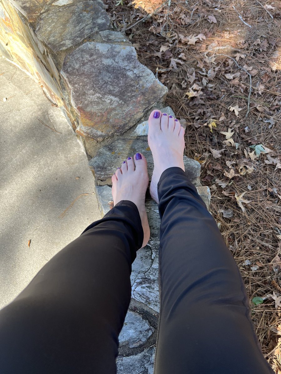 satfire44's tweet image. Enjoying a little sunshine before work 🌞🌞🌞🌞