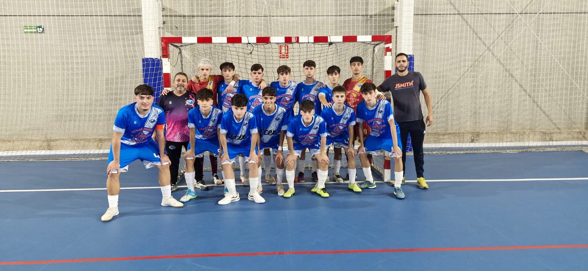 Juvenil. 
Atracciones Tortosa cayó ante los vecinos meloneros. Una primera parte donde el equipo compitió y plantó cara. En la segunda mitad el equipo se diluyó y volvió a dar una imagen impropia de este club.