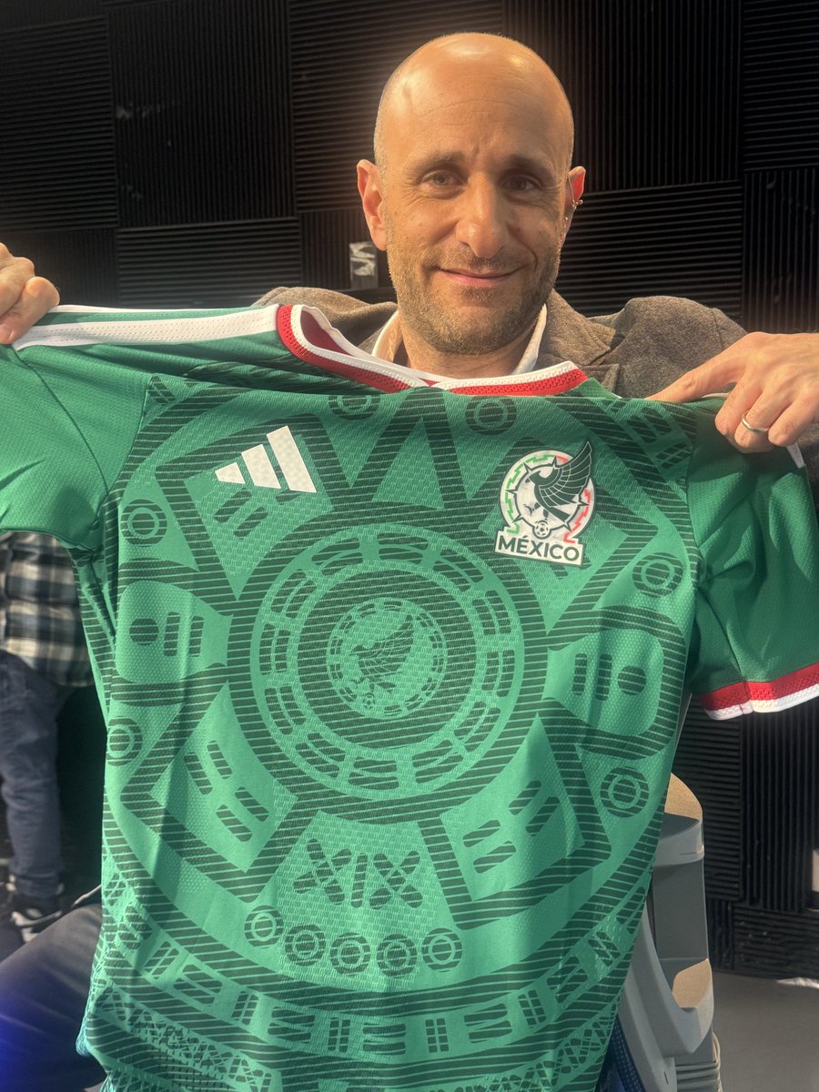 albertolati's tweet photo. La piel tricolor para el Mundial 2026.
¿Opiniones? https://t.co/tr3q83oUUd