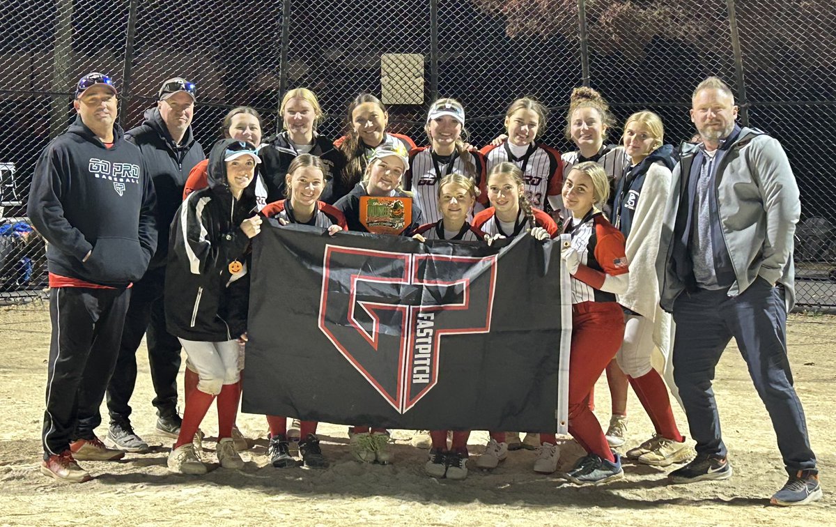 Megan Meyer tweet media