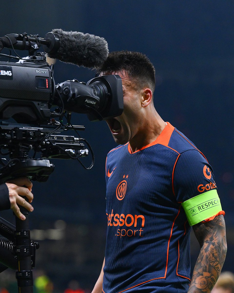 UEFA Champions League tweet media