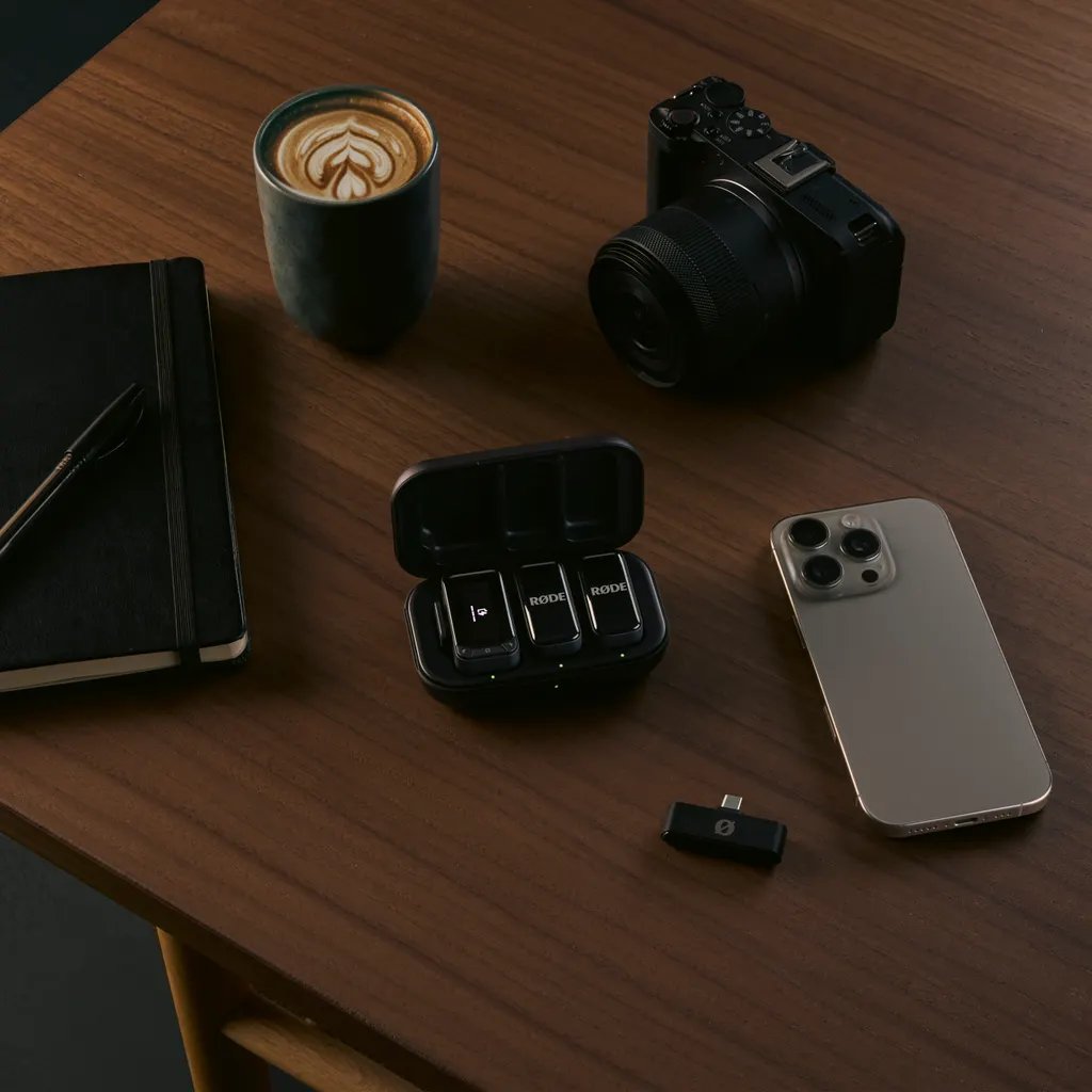 rodemics's tweet image. Coffee and clean audio to go. It’s THE compact recording solution for camera-first creators who are on. the. move. Discover the new Wireless Micro Camera Kit. Amazing Audio, Anywhere. #wirelessmic