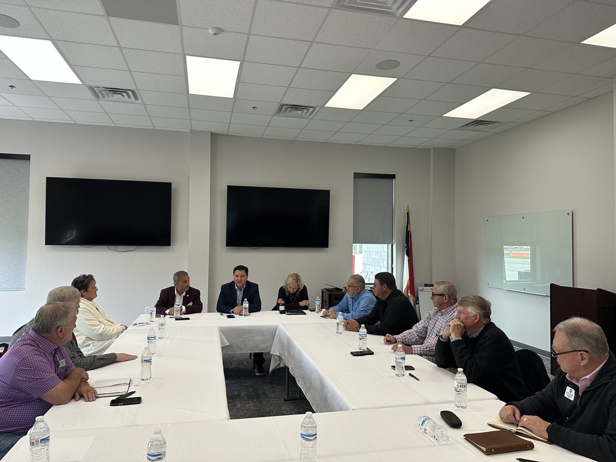 RepDavidRouzer's tweet image. I recently had a productive meeting with some of Brunswick county’s local leaders. Grateful for their partnership and commitment to serving our communities!