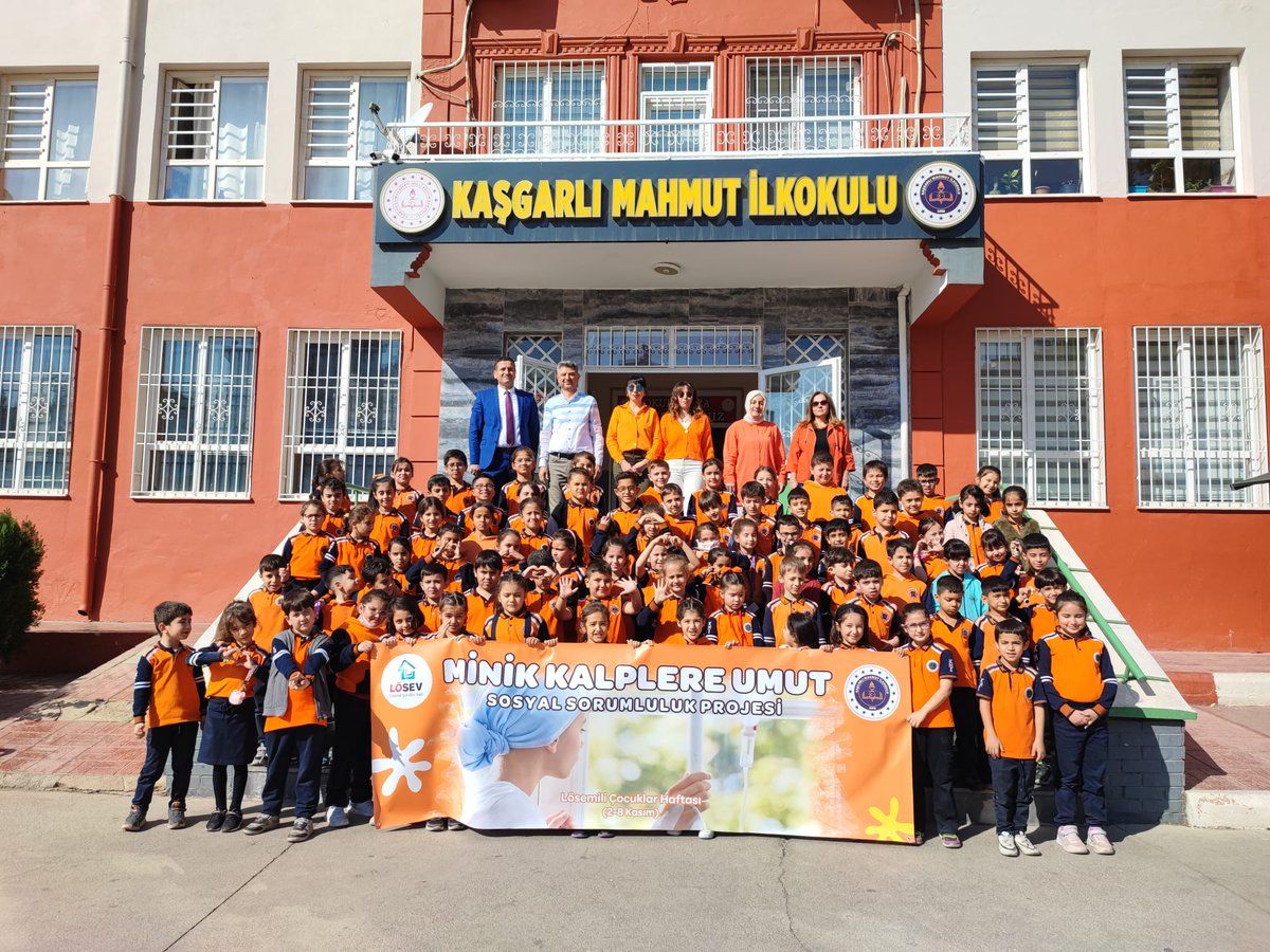 Kaşgarlı Mahmut İlkokulu tweet media
