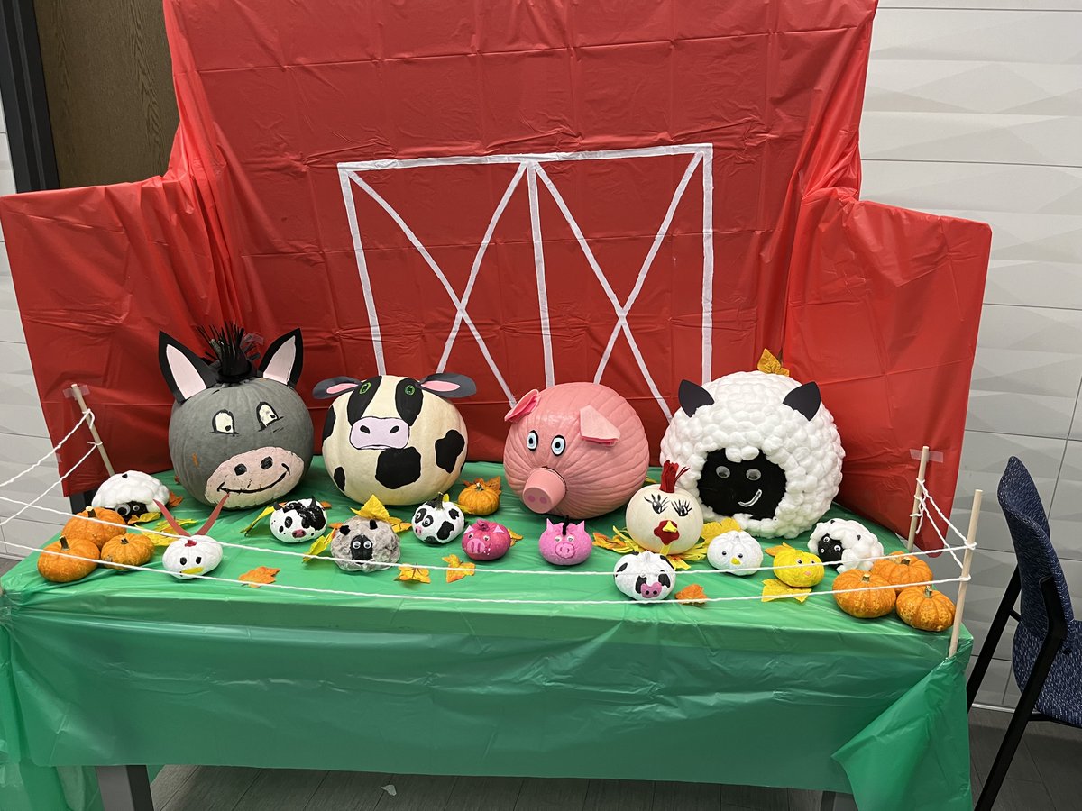 Our staff pumpkin decorating contest was a hit! 🎃👏
So much creativity, fun, and Halloween spirit on display—congrats to our winners! 🏆👻