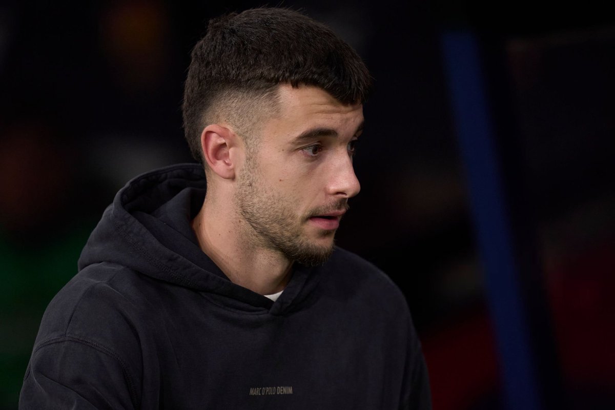 FCB World tweet media