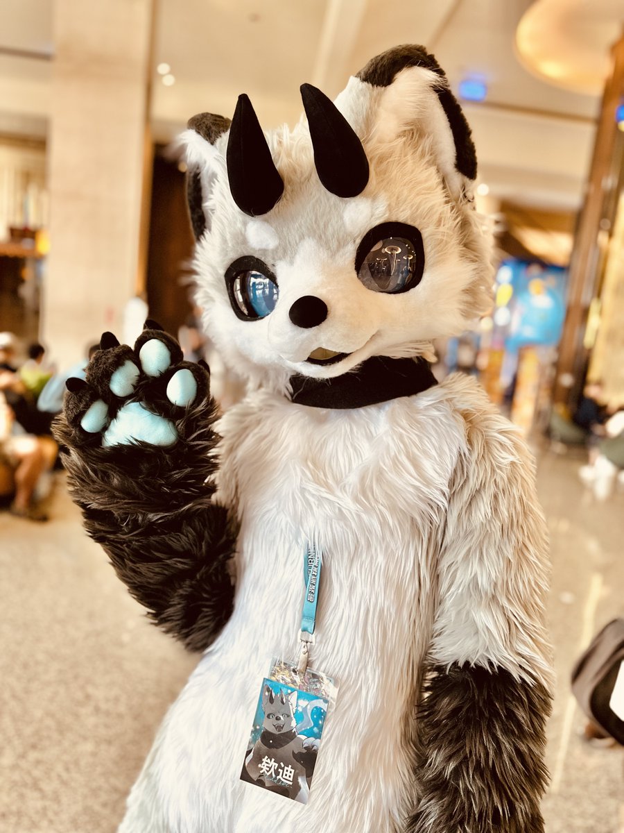 這趟Infurnity也是玩的很開心, 還有認識到一些很棒的新朋友🥰🥰
如果有拍到我的話歡迎返圖給我我會很高興的~
I had a lot of fun at Infurnity and met some great new friends🥰🥰
Feel free to dm your photo if you had take any picture of me, I'd be very happy~

📸: <a href="/Mywolf0w0/">白尾ㄉㄇㄐ</a>