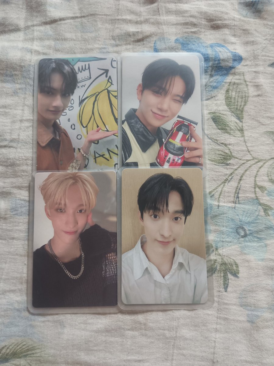 svt_corner's tweet image. wts lfb ph seventeen 
help rt pls rt 

Seventeen photocard set
550 set (500 payo)

onhand &amp;amp; ready to ship
payo/1 week 
free sf &amp;amp; pf

reply/dm to claim