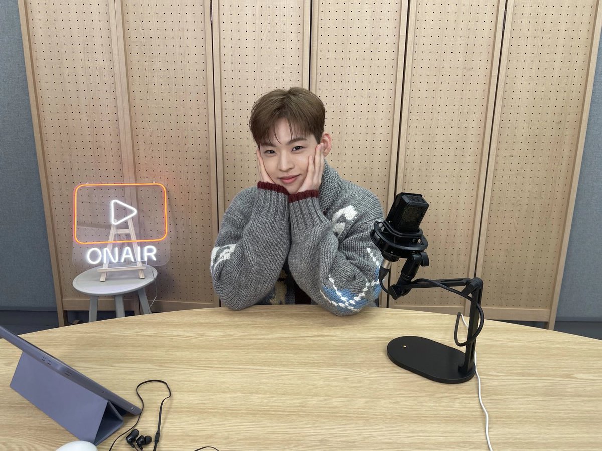 📢📢📢 8년차 아이돌이 100년 된 중국집에서 짜장면 먹으며 성세천하 하는 방송 | 김효진짜맛있다 [🔴LIVE]

링크▶️▶️▶️
youtube.com/live/xVaTtyYoj…

#효진 #ONF #HYOJIN