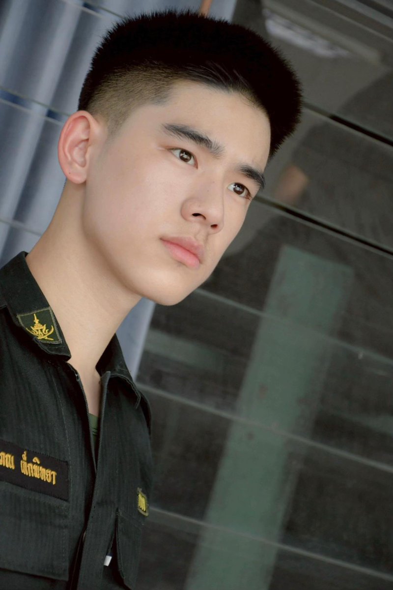 iamrotcs's tweet image. 