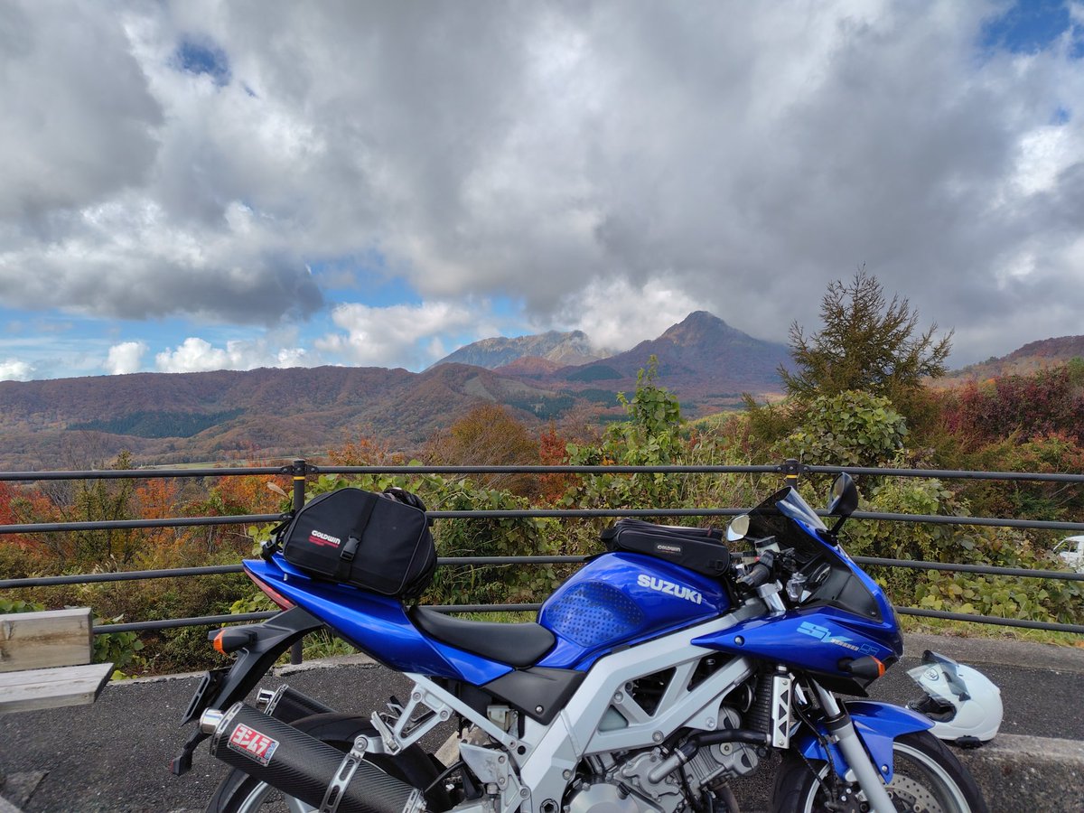 8dxmxs3's tweet photo. 大山（だいせん）！ https://t.co/Am03LHJ0pa