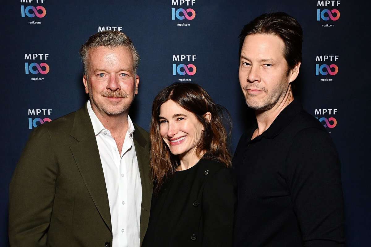 BABYHAHN! Kathryn Hahn attends the MPTF NextGen Fall Fling. 🖤