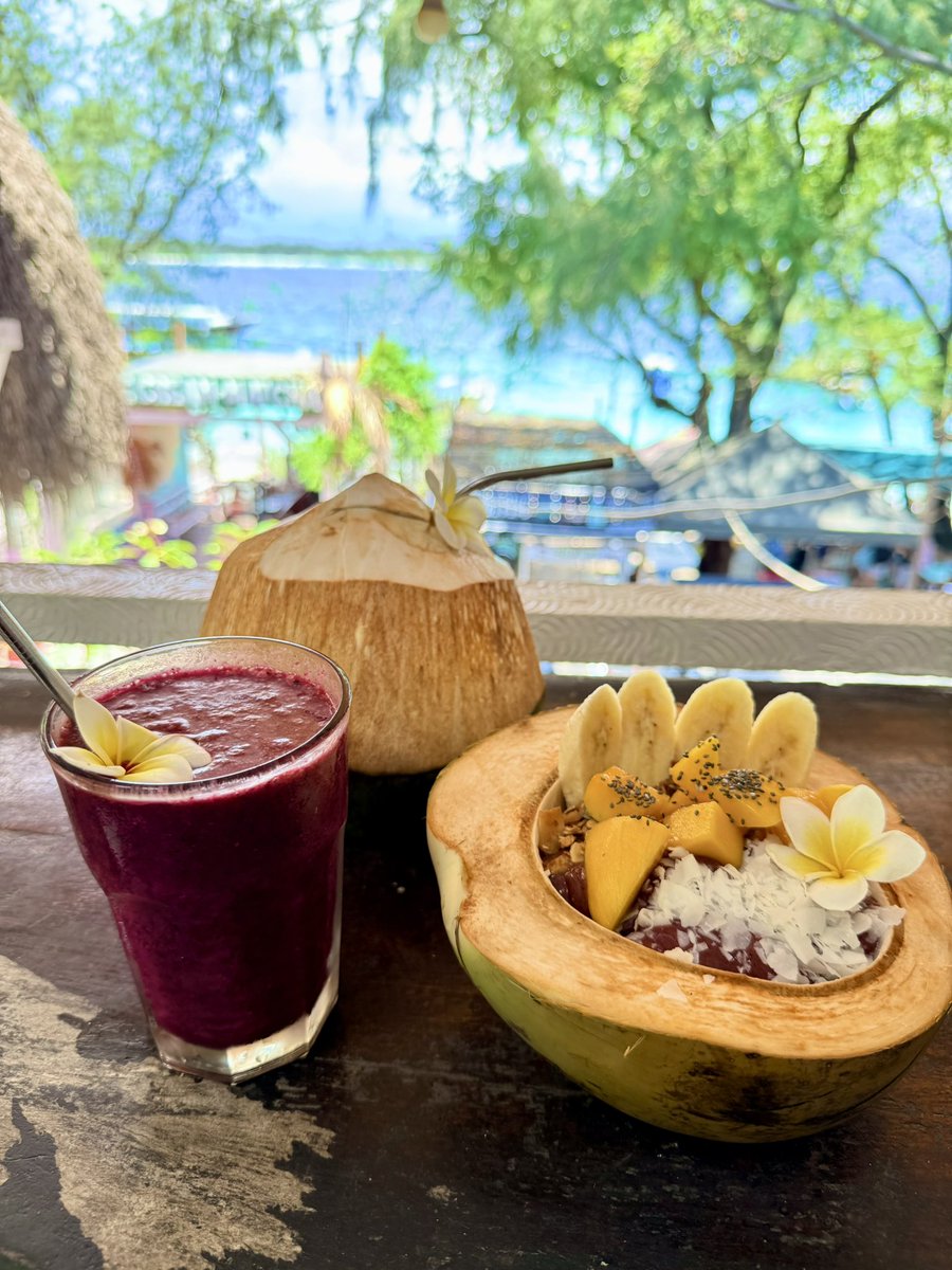 KenchanISGCPA's tweet image. のんびりしています🏝️

今回の視察旅ももうすぐ終わり。

#ロンボク島 #視察中 #沖縄離島の会計士