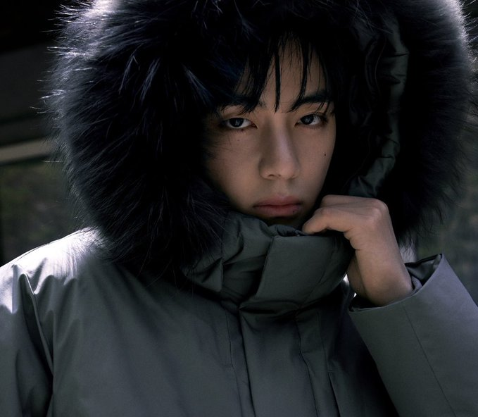 KTHIndonesia's tweet photo. Foto terbaru Taehyung di website Snow Peak

SNOW PEAK AMBASSADOR V
V FACE OF SNOW PEAK APPAREL
#TaehyungxSnowPeak
#VxSnowPeakApparel https://t.co/xLVsa6eSXj