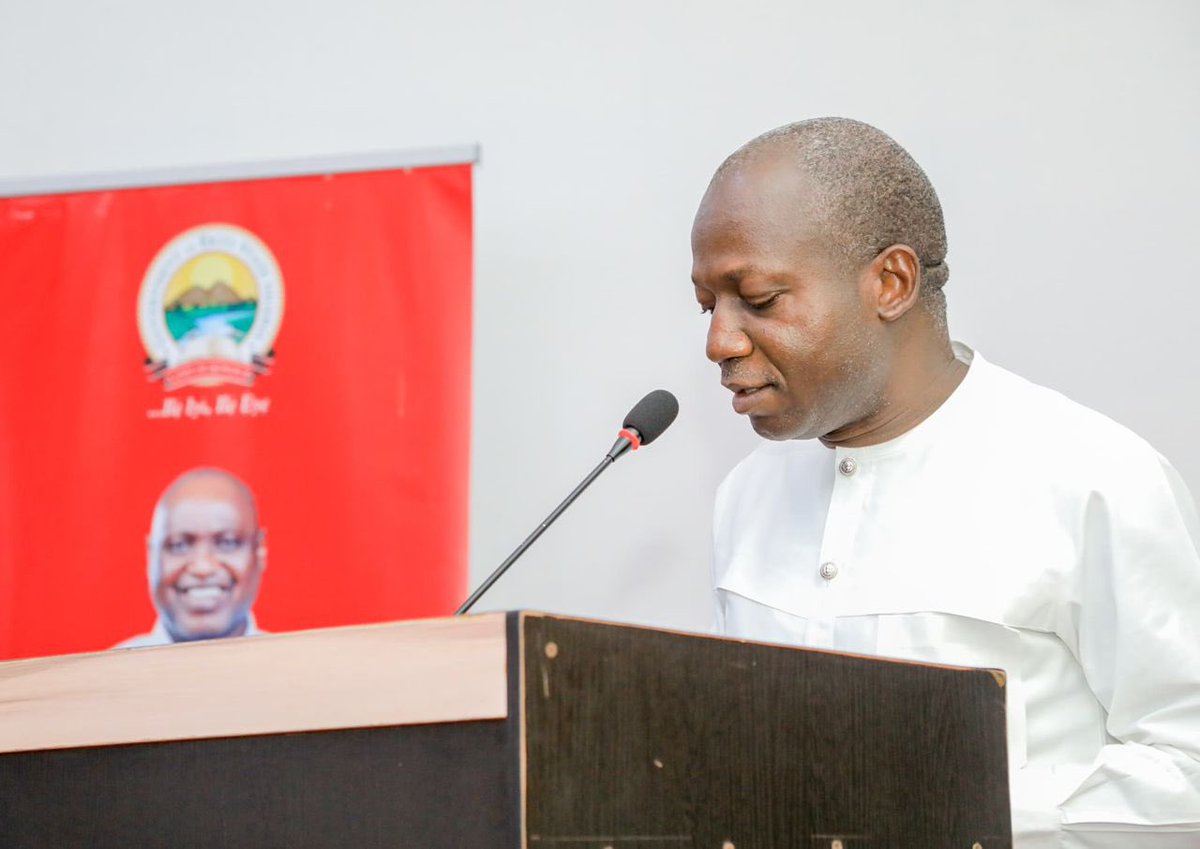 EKSG sets up Grievance Redress Mechanism Committee on land use

...maps out strategy to boost agricultural investment 
 
The Ekiti State Government Steering Committee on Framework for Responsible and Inclusive Land Intensive Agriculture (FRILIA) has inaugurated a  Grievance