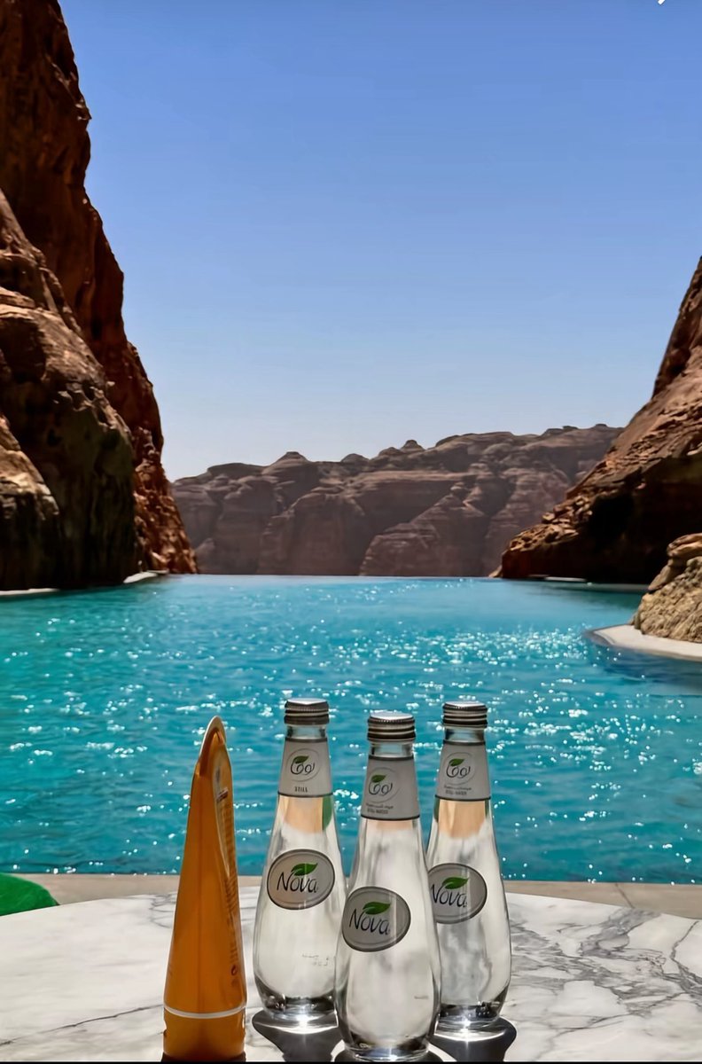 من هنا يبدا صباحي ، ماذا عنك عزيزي المتابع ☕️