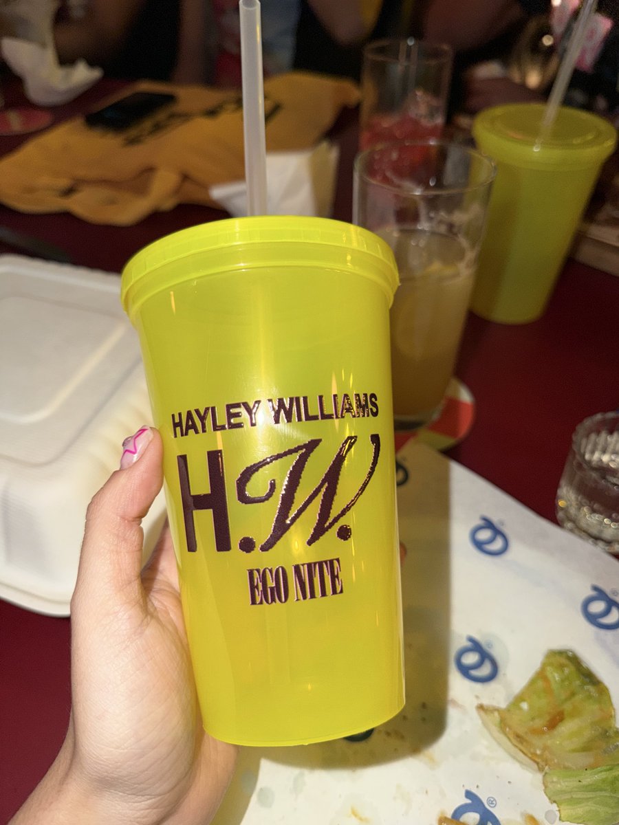 hayleywilliams\, image size:900x1200