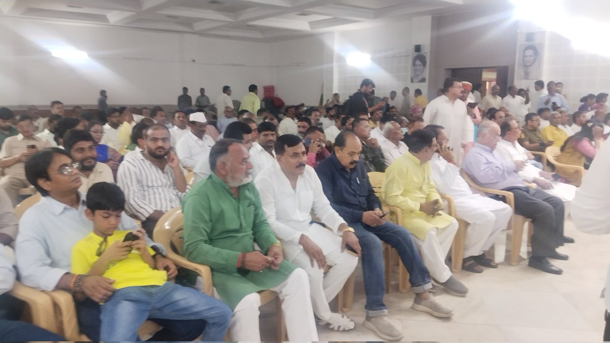 Pande_Girijesh's tweet image. &quot;यादें अर्जुनसिंह&quot; 5नबम्बर2025

पुण्य स्मरण, विनम्र श्रद्धांजलि !

#यादेंअर्जुनसिंह #ArjunSingh
@INCIndia @INCMP @ASinghINC