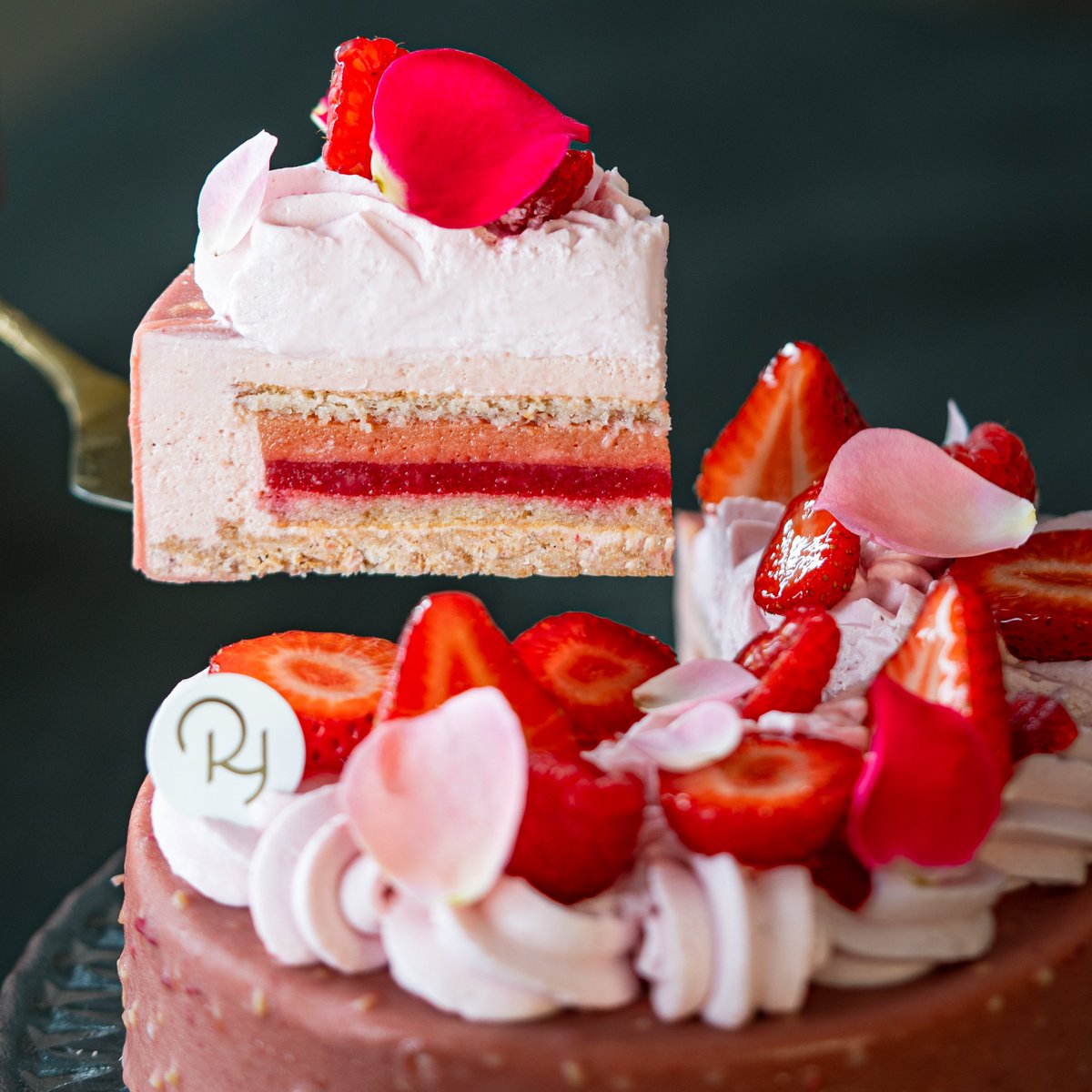 ryo ozawa｜食べられる花屋 tweet media