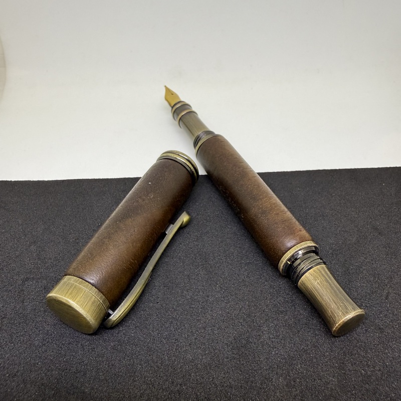 川窪万年筆店 on X