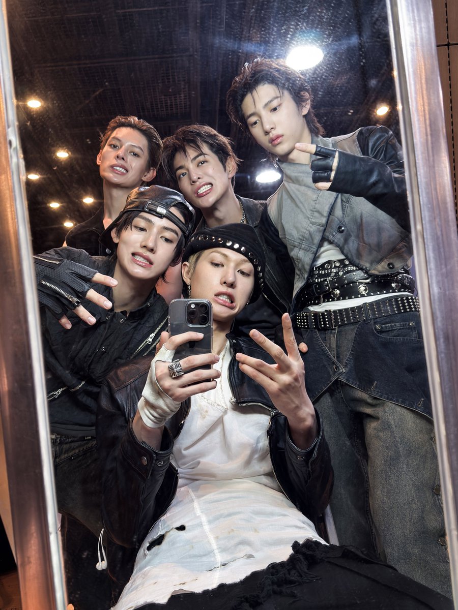 ahngoneho's tweet image. ⠀
#가져와_new_pic 📸
250918 M Countdown 
⠀