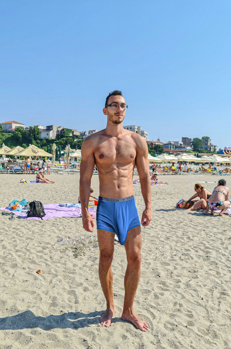 Dan Stud tweet media