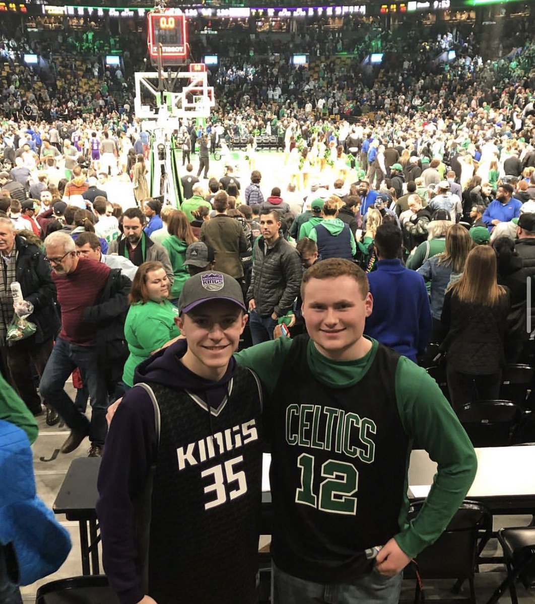 mikeyfowlaa55's tweet image. After all these years I was able to meet Bagley