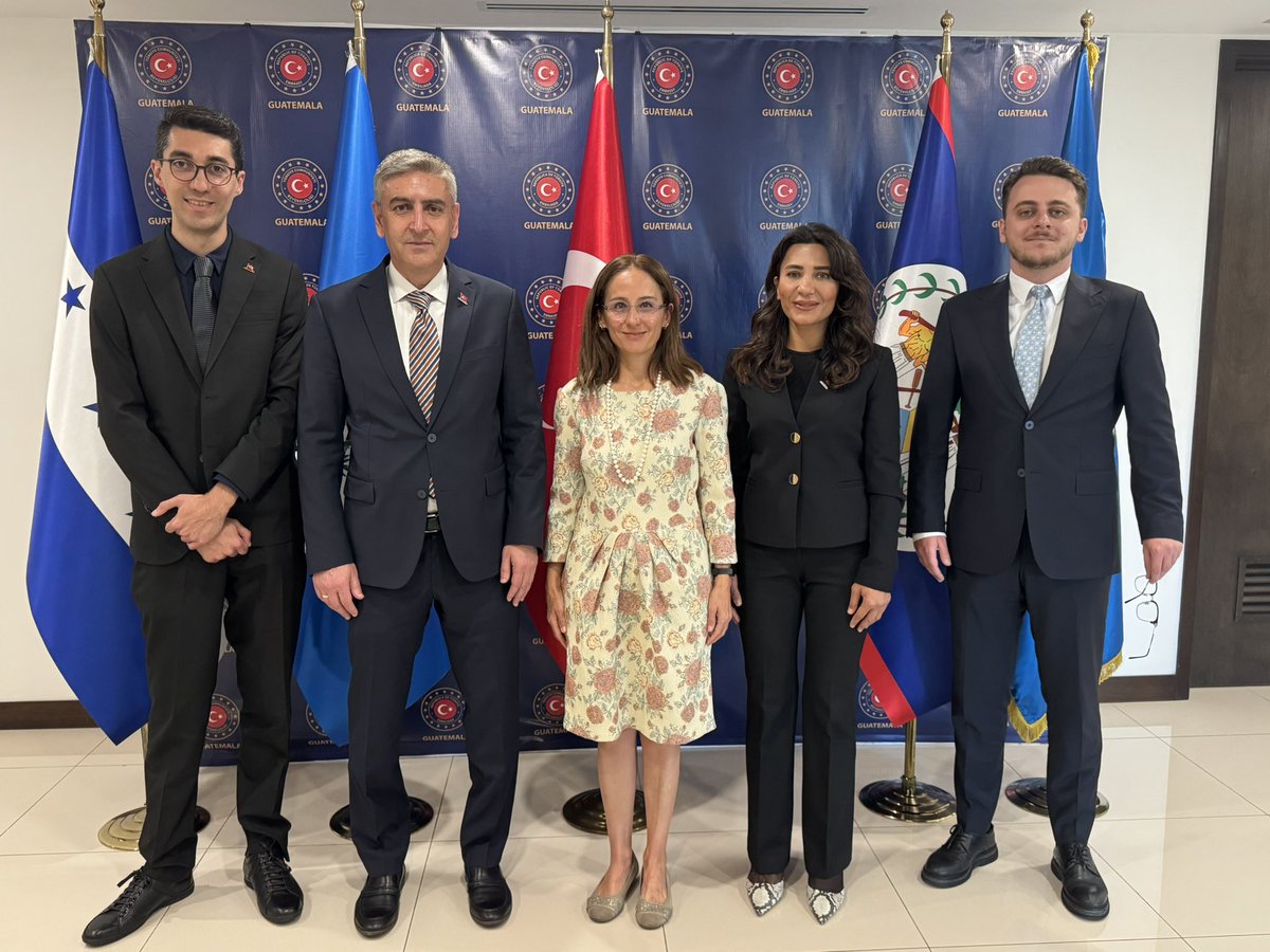 HAVELSAN heyetimizi Büyükelçiliğimiz’de ağırladık.

🇹🇷🤝🇬🇹

Nos reunimos con los representantes de HAVELSAN.

<a href="/HAVELSANResmi/">HAVELSAN</a>