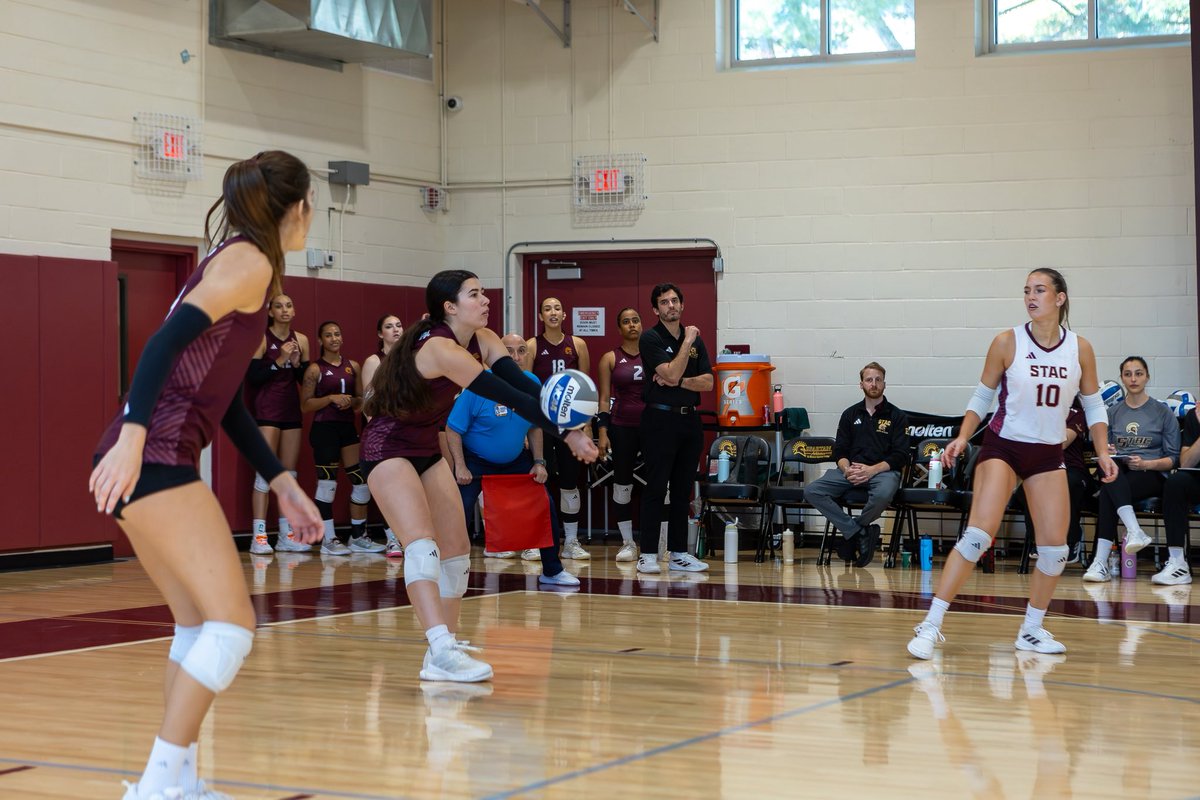 DemoSaint's tweet photo. Became a sports photographer for my college and ive been having a amazing time 
https://t.co/mnU25jgK2F https://t.co/MlAcfWGc1G