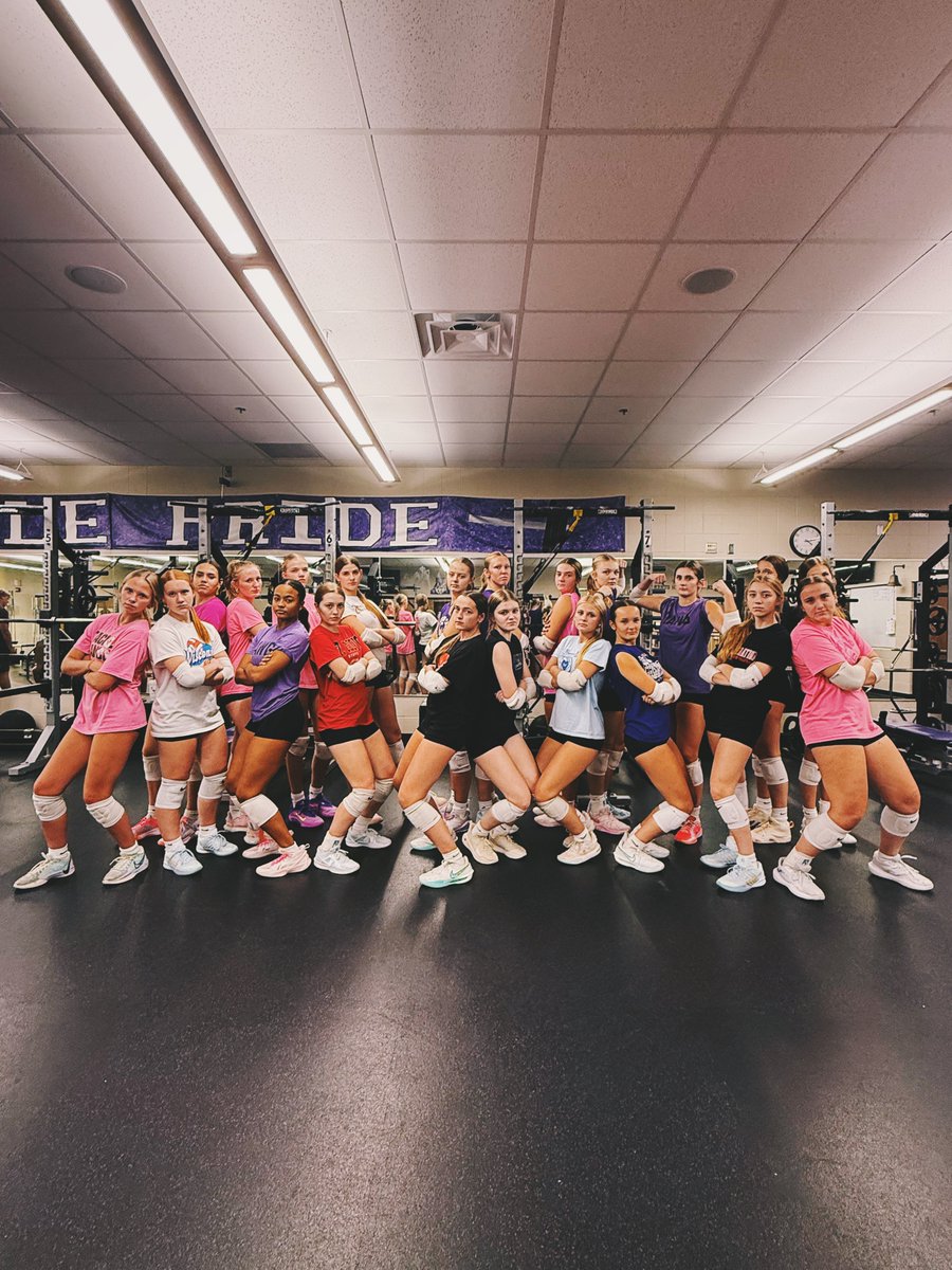Last lift of the season for these DAWGS. Special things happen when you have a group dedicated to each other as they’ve been. Team first. All in. All No excuses. Just work. And having a little fun along the way. Round one of the state vball tourney tomorrow. Let’s go, ladies.